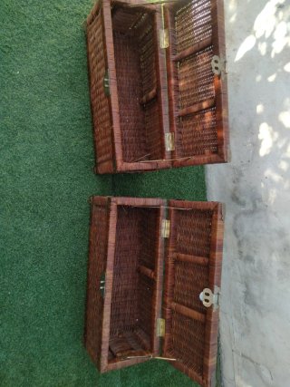 2 Baúles de mimbre marrones