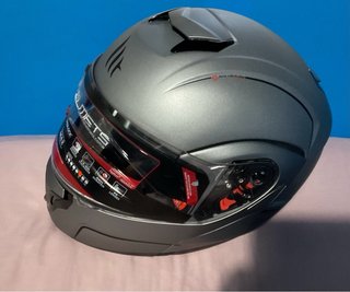 Casco de moto MT Helmets modular gris