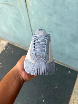 Nike Shox R4 Grigio Argento