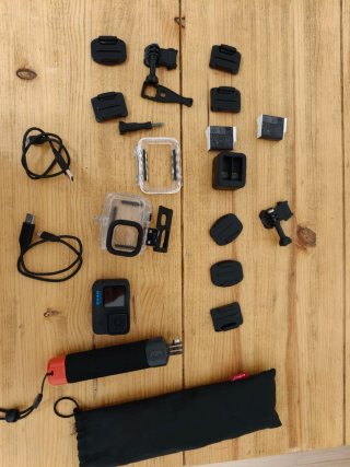 GoPro Hero 12 Black + Accesorios