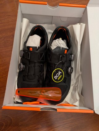NUEVAS Zapatillas DMT25 KR0 EVO talla 43
