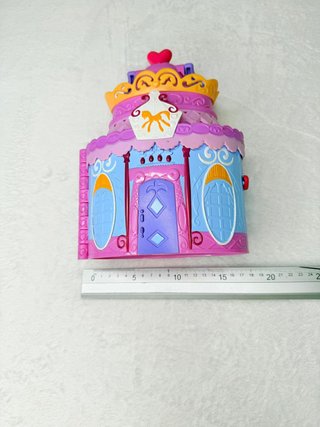 Castillo Polly Pocket con muñecas y accesorios