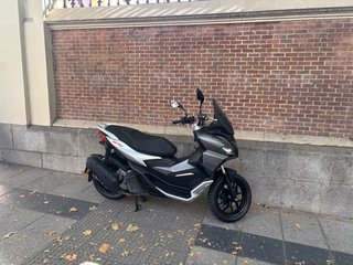 Aprilia SR GT 125