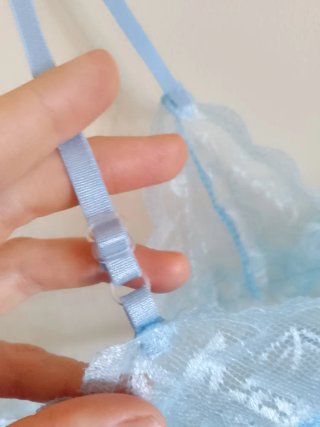 Camisón de encaje azul