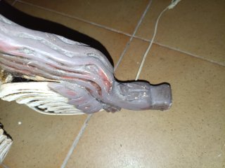 Lámpara de pie dorada y azul