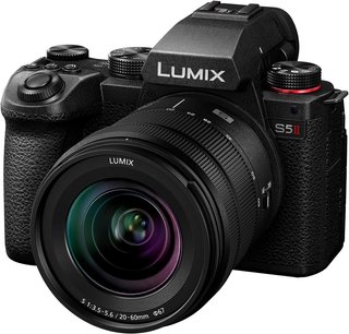 Lumix DC-S5 II +20-60mm 3.5-5.6 NUEVA Garantía