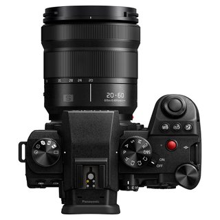 Lumix DC-S5 II +20-60mm 3.5-5.6 NUEVA Garantía