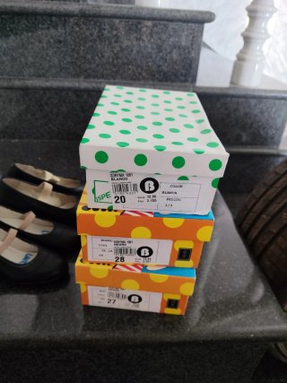 Zapatos Flamenca tallas 20 a la 28, precio por par