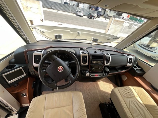AUTOCARAVANA Carthago51QG Chic e-Line