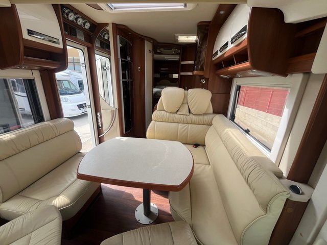 AUTOCARAVANA Carthago51QG Chic e-Line
