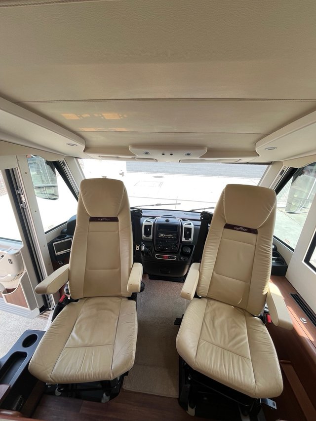 AUTOCARAVANA Carthago51QG Chic e-Line
