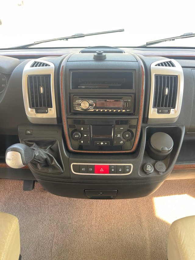 AUTOCARAVANA Carthago51QG Chic e-Line