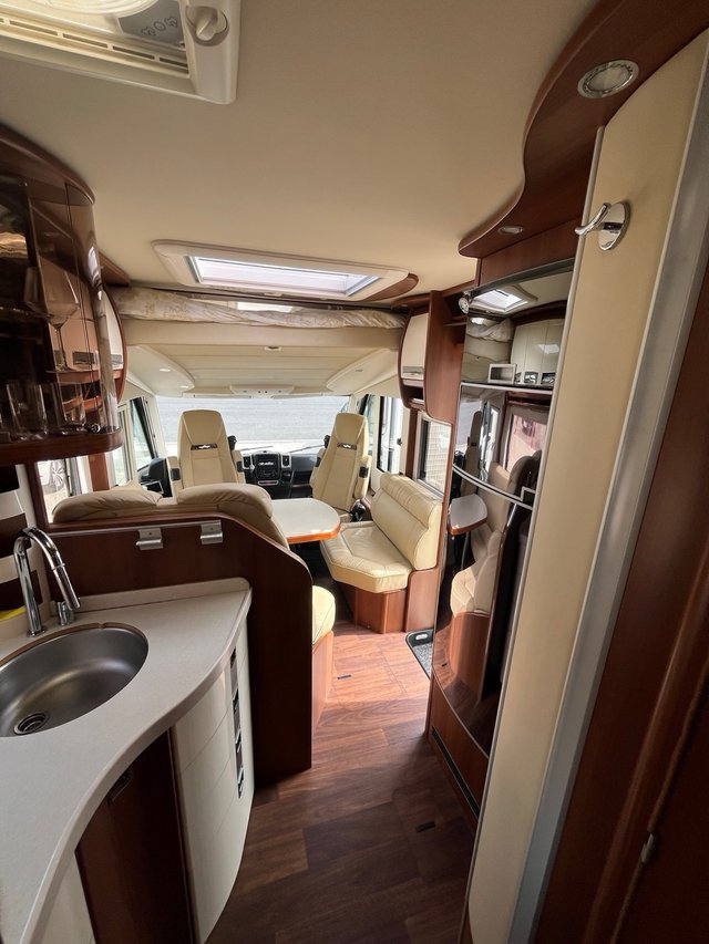 AUTOCARAVANA Carthago51QG Chic e-Line