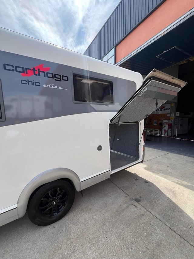 AUTOCARAVANA Carthago51QG Chic e-Line