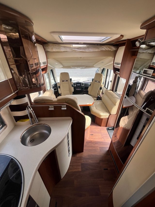 AUTOCARAVANA Carthago51QG Chic e-Line