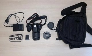 Cámara Canon EOS 750D + Accesorios