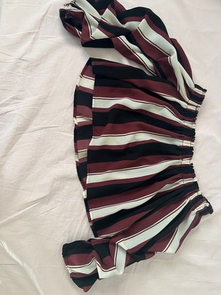 Blusa corta Revamped rayas manga larga