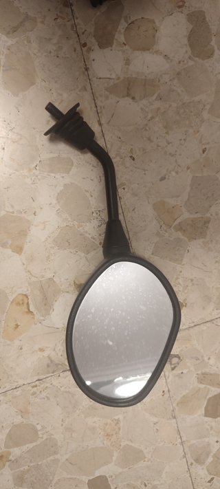Espejo retrovisor Honda Lead derecho