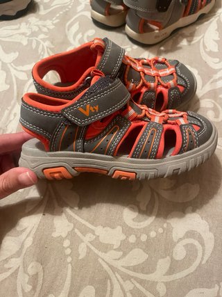 Sandalias Geox Niños Gris Naranja talla 25 y 26