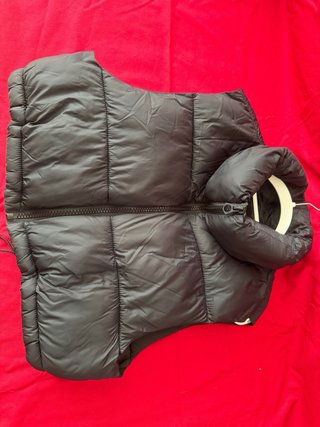 Chaleco acolchado Stradivarius Talla M