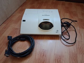 Proyector Hitachi Blanco