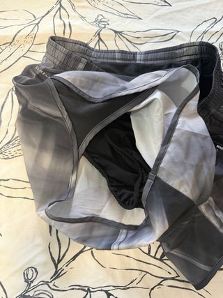 Pantalones cortos Nike running grises y negros