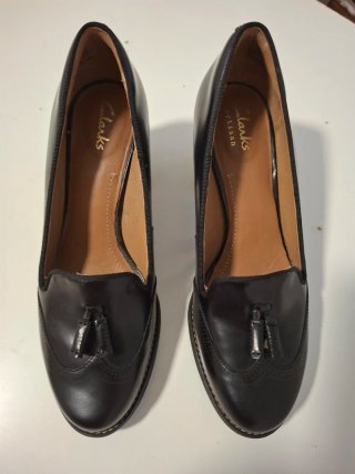 Zapatos de tacón Clarks piel negros