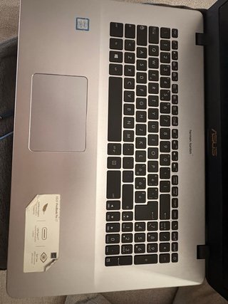 ASUS VivoBook Pro 17 N705UD Full HD