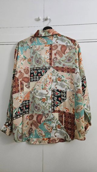 Blusa estampada Zara talla L