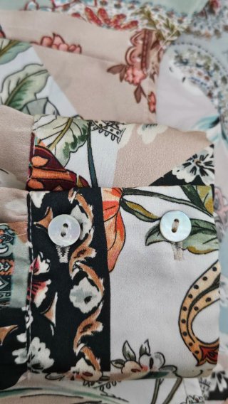 Blusa estampada Zara talla L