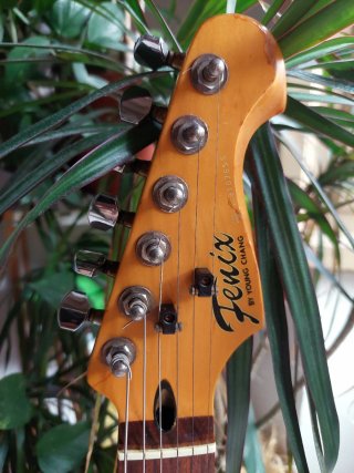 Fenix 1989 Korea Young Chang Stratocaster Fender