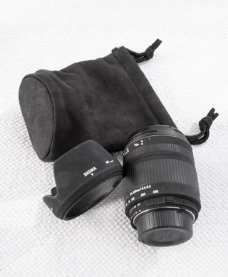 Objetivo Sigma DG 28-300mm 1:3.5-6.3 Nikon