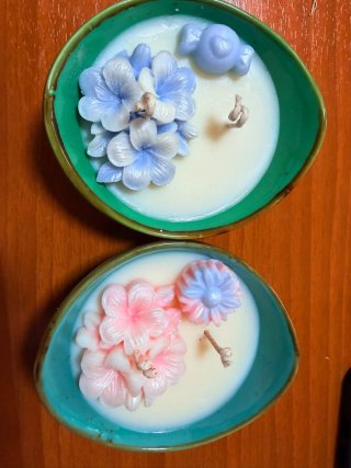 Velas Aromáticas Florales Doradas