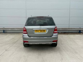 Mercedes-Benz  GL 2010