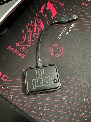 DJ Hero PS3 + Plato Inalámbrico
