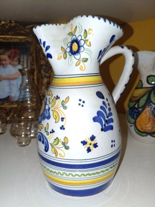 Jarra de Talavera Azul y Blanco