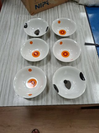 16 Cuencos de porcelana con diseño