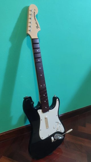 Rock Band 4 PS4 + Guitarra