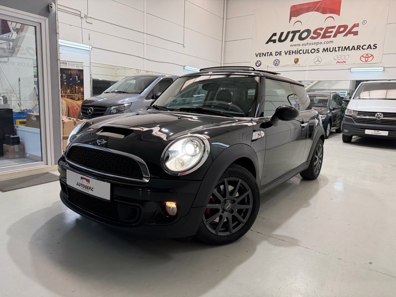 MINI Cooper S 2011, foto 2
