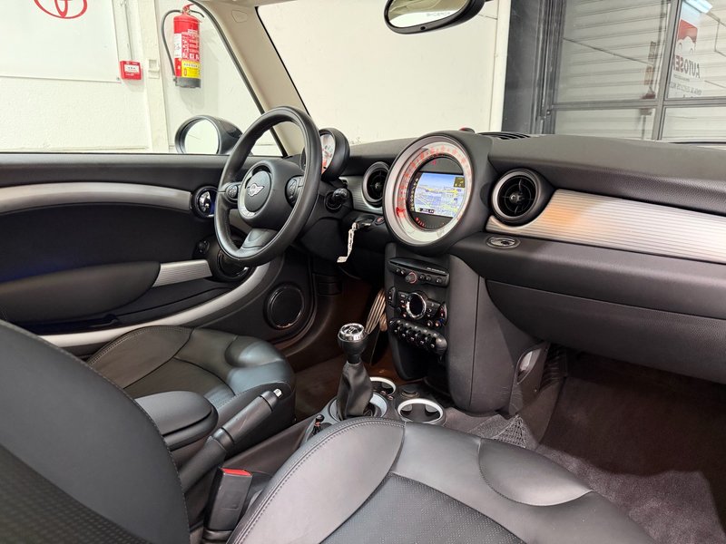MINI Cooper S 2011, foto 36