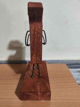 Figura madera embarazada