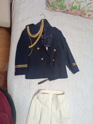 Traje comunión niño negro y blanco