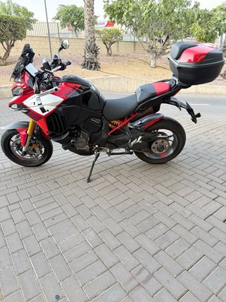 Ducati Multistrada V4 Pikes Peak 2023 (CAMBIO)
