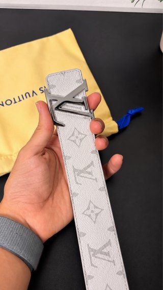 Cinturone Louis Vuitton reversibile