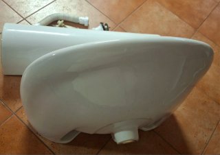 Lavabo Roca, de pie, de porcelana, blanco.
