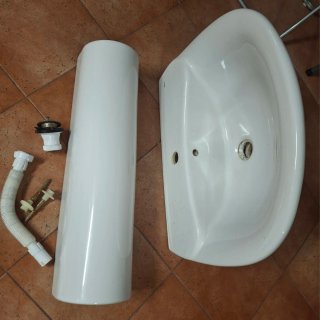 Lavabo Roca, de pie, de porcelana, blanco.