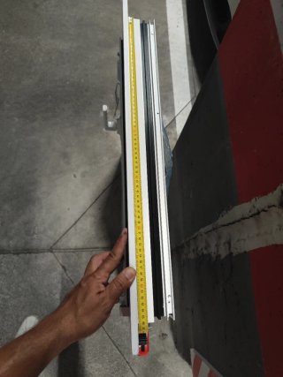Ventana aluminio oscilobatiente 660x775 mm aprox.