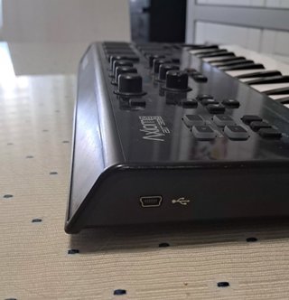 Controlador M-AUDIO Axiom Air Mini 32 USB-MIDI