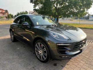 Porsche Macan S