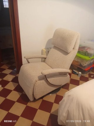 Sillón reclinable tela y metal